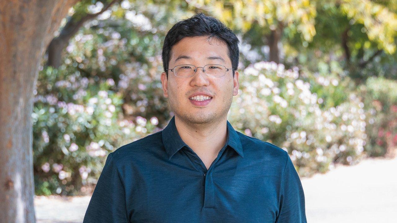 Photo: Josh Moy/UC Davis. uc davis computer science nsf career award yong jae lee