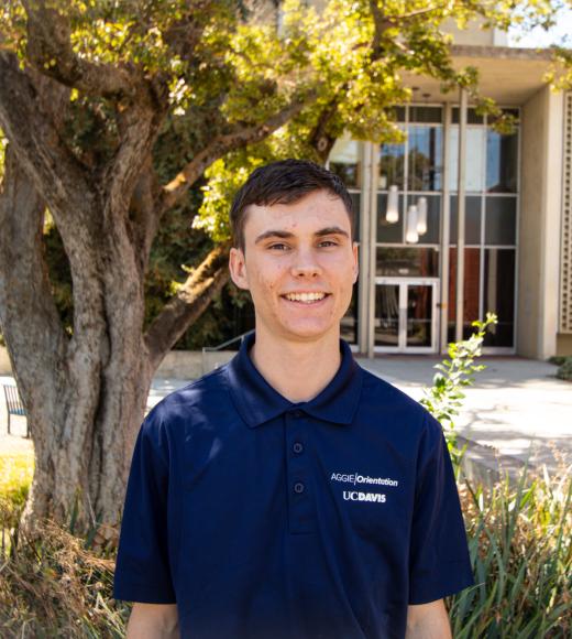 Balint Szigeti Csucs outdoors